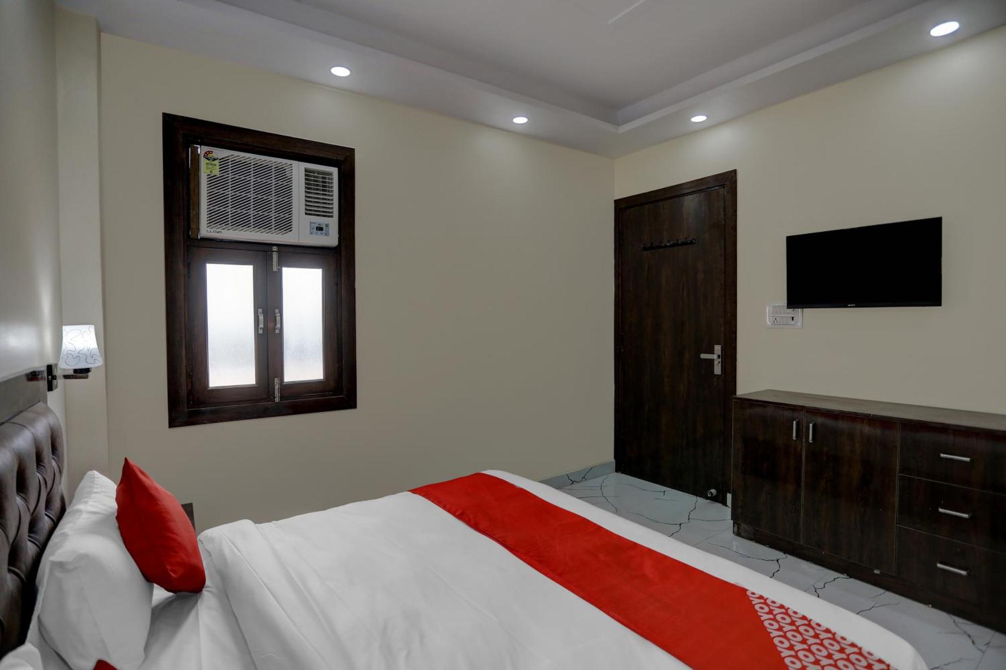 Hotel O Diamond Inn Нью-Дели Экстерьер фото